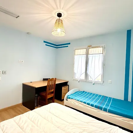 Maison Familiale Toute équipée St Gilles X Vie 85 Saint-Gilles-Croix-de-Vie