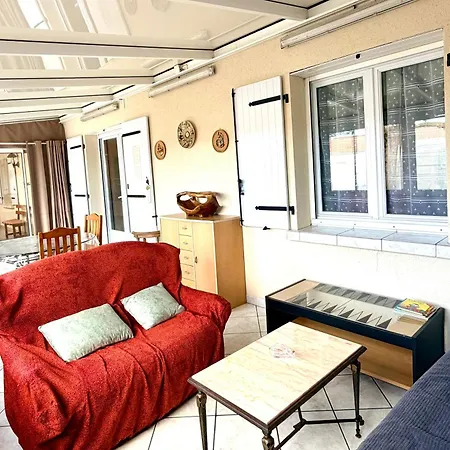 Maison Familiale Toute équipée St Gilles X Vie 85