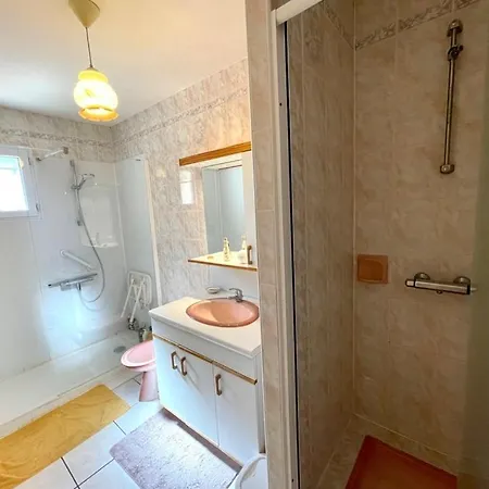 Maison Familiale Toute Equipee St Gilles X Vie 85 Holiday home *