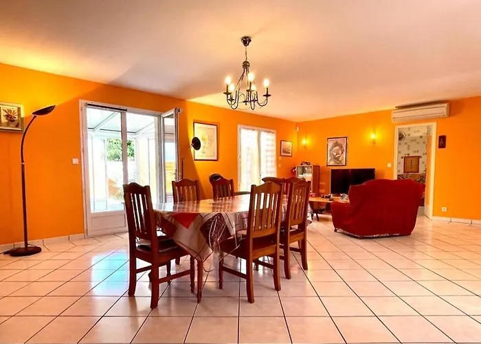 Maison Familiale Toute Equipee St Gilles X Vie 85