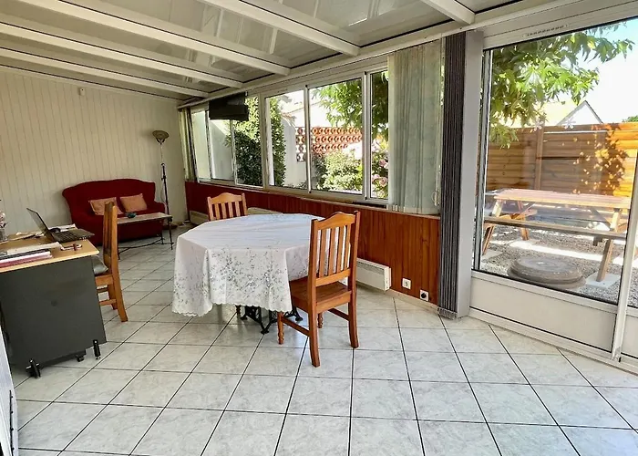 Maison Familiale Toute Equipee St Gilles X Vie 85 *